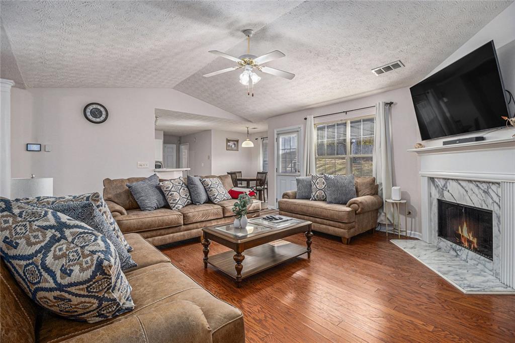 5937 Valley Green Road