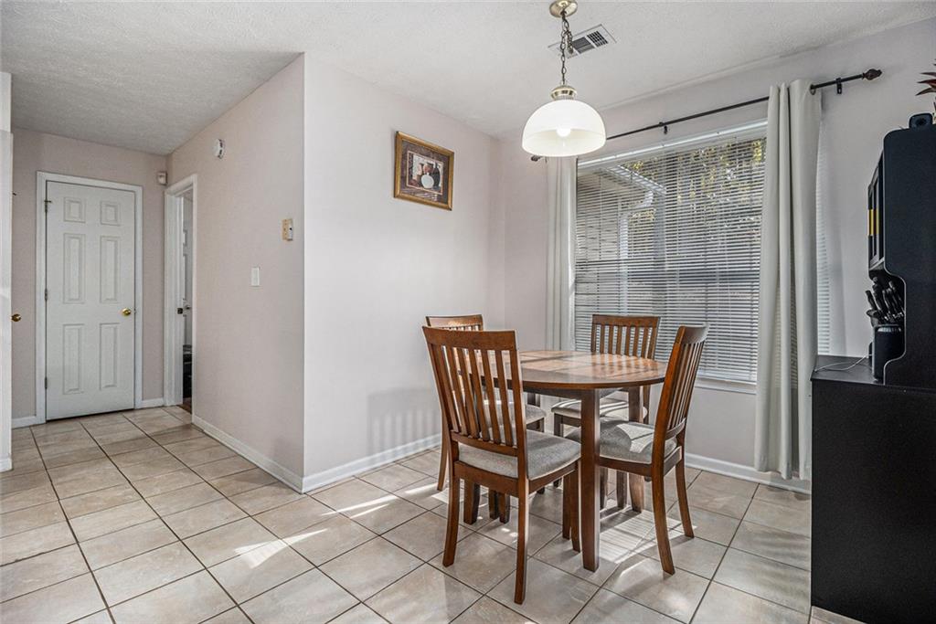 5937 Valley Green Road