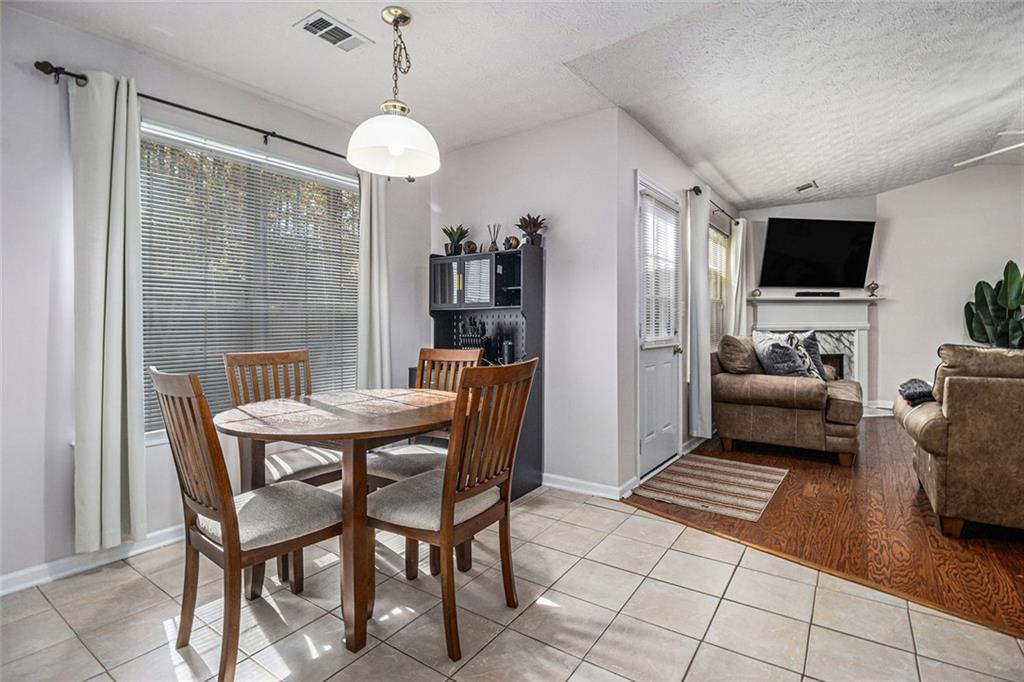 5937 Valley Green Road