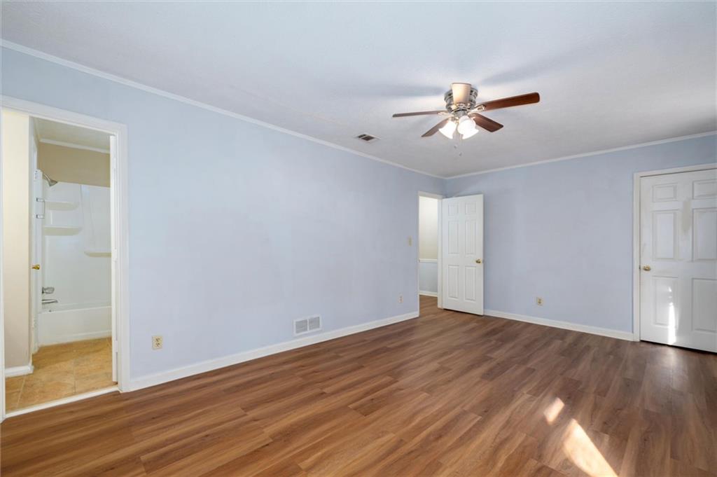 929 Glynn Oaks Drive