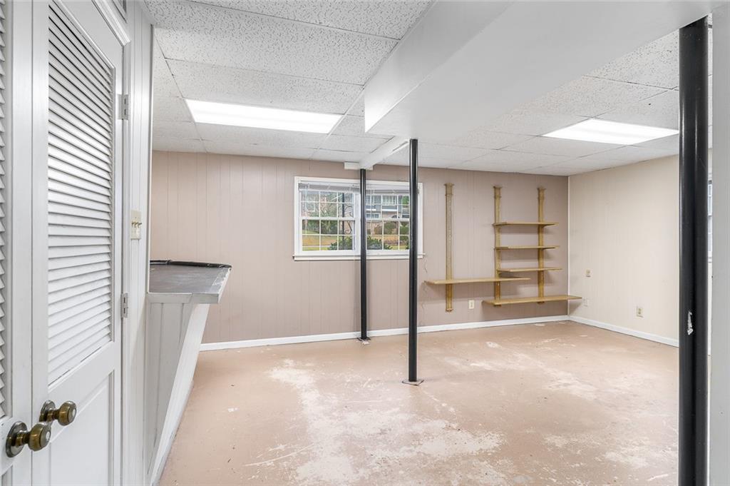 2738 Rainbow Ridge Road