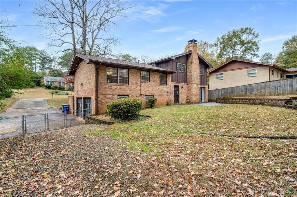 2738 Rainbow Ridge Road