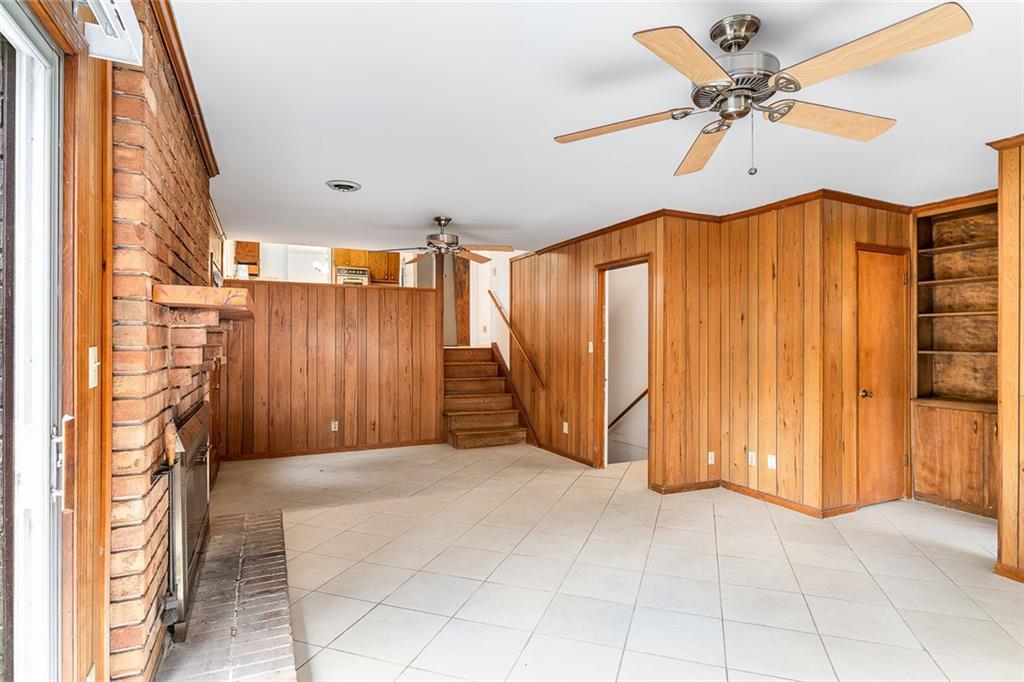 2738 Rainbow Ridge Road