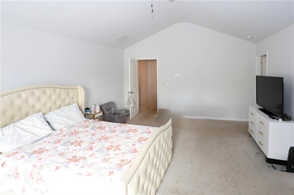 7488 Knoll Hollow Road