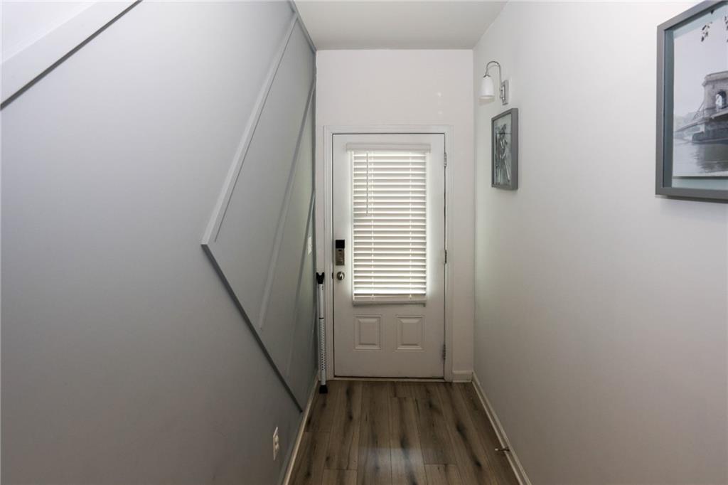 7488 Knoll Hollow Road