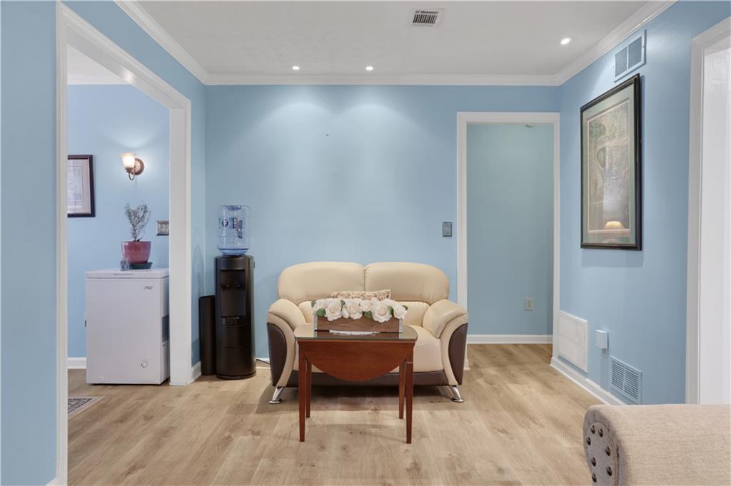 3843 Woodridge Way Unit 3843