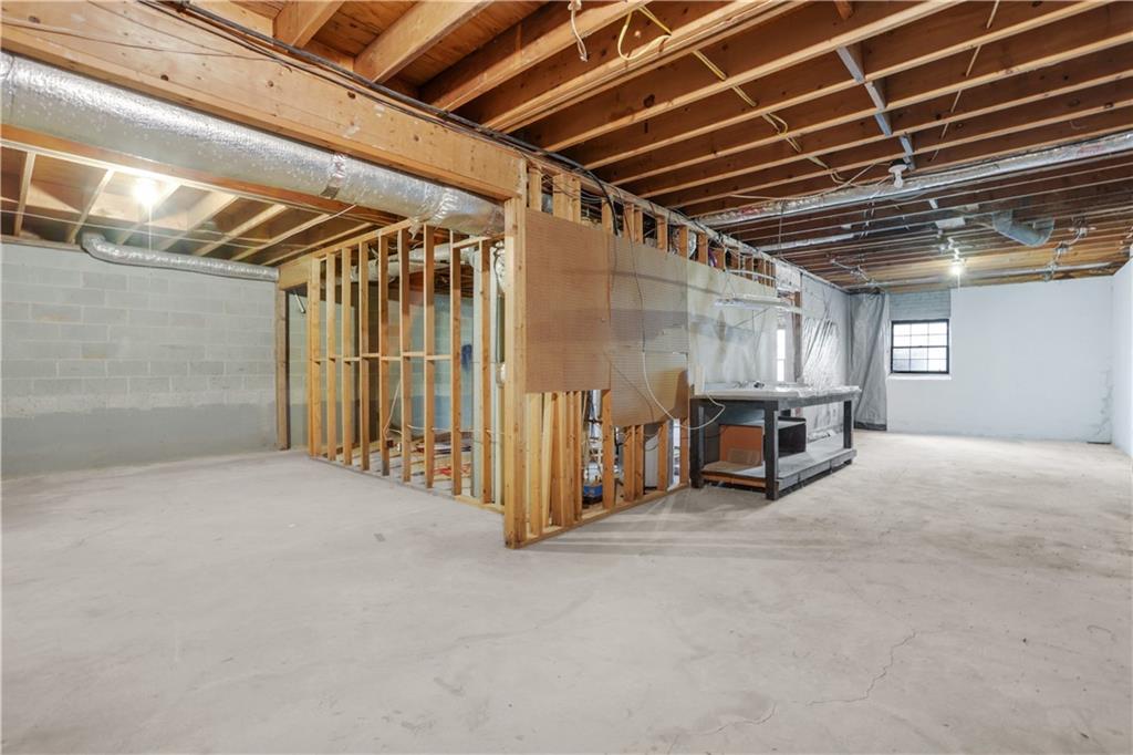 1514 Howell Highlands Drive