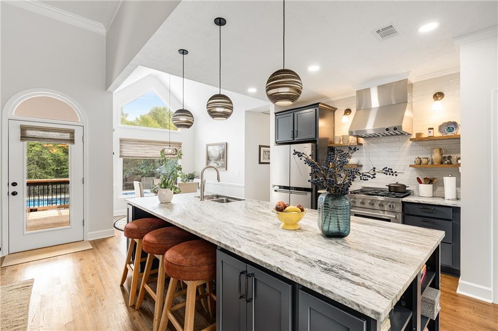 1621 La Fayette Drive