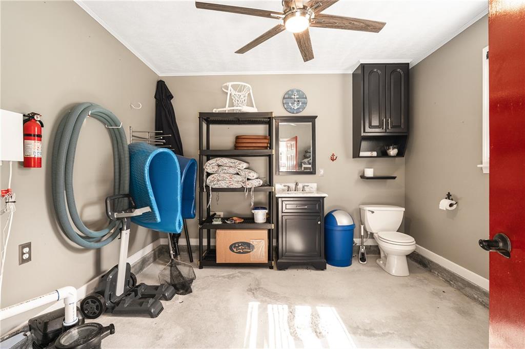 1621 La Fayette Drive