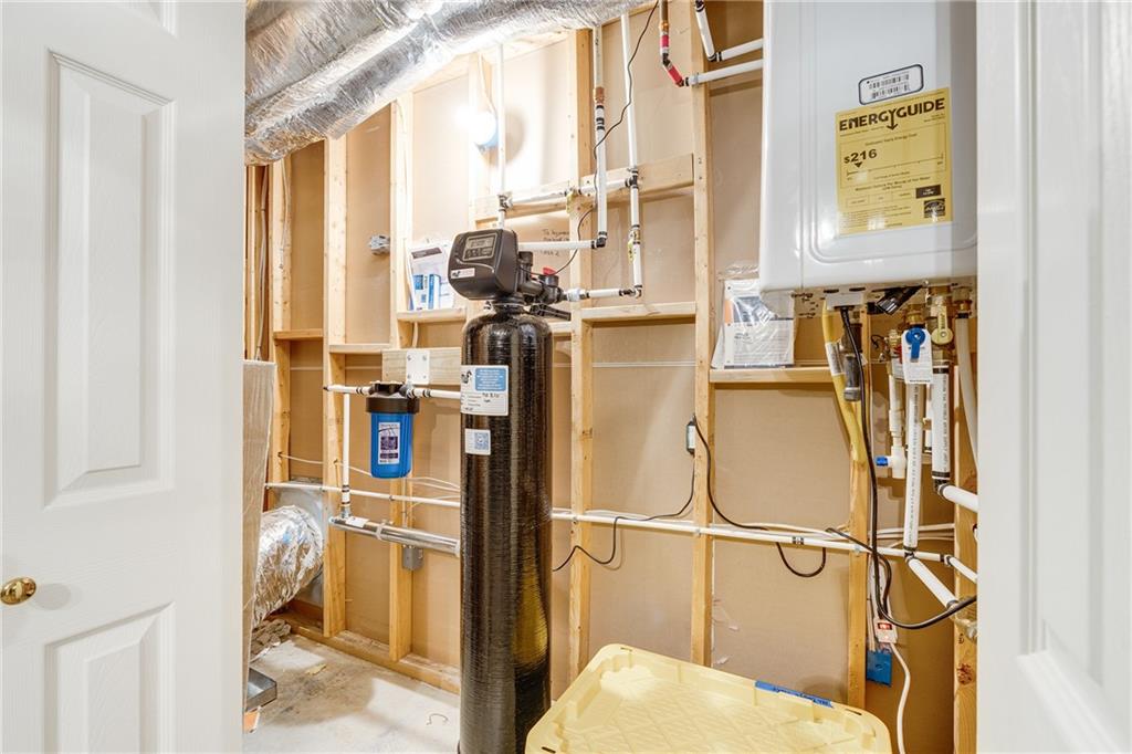 1621 La Fayette Drive