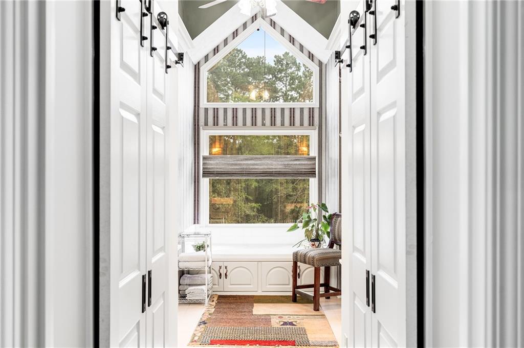 1621 La Fayette Drive