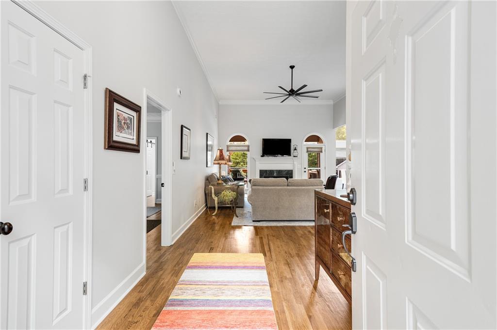 1621 La Fayette Drive