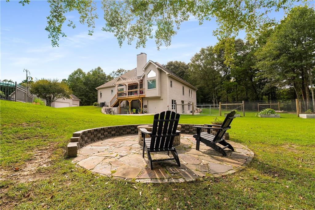 1621 La Fayette Drive