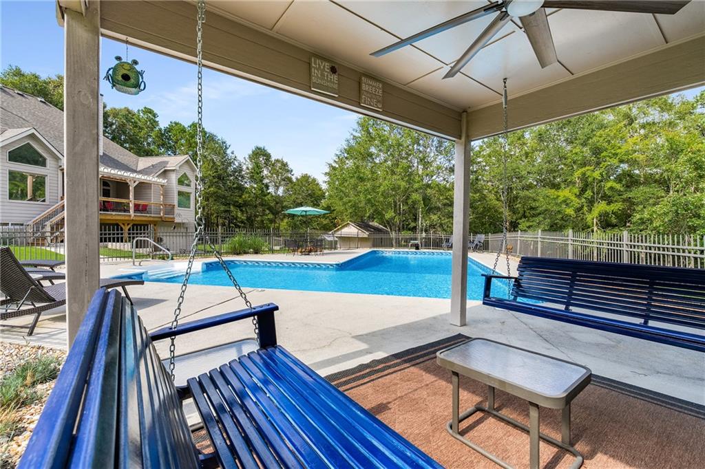 1621 La Fayette Drive