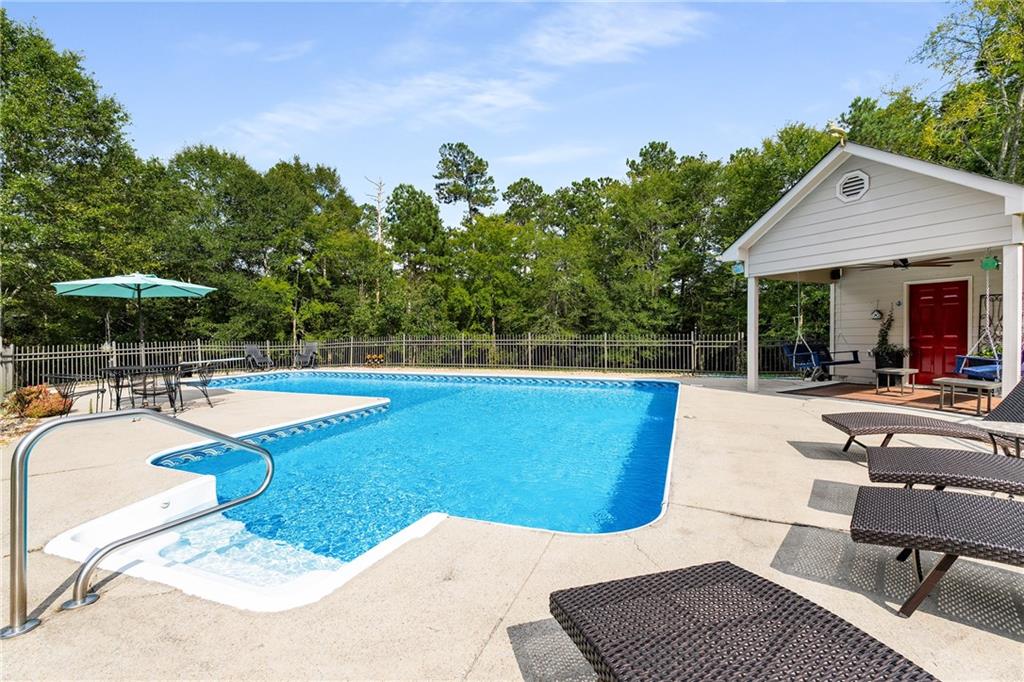 1621 La Fayette Drive