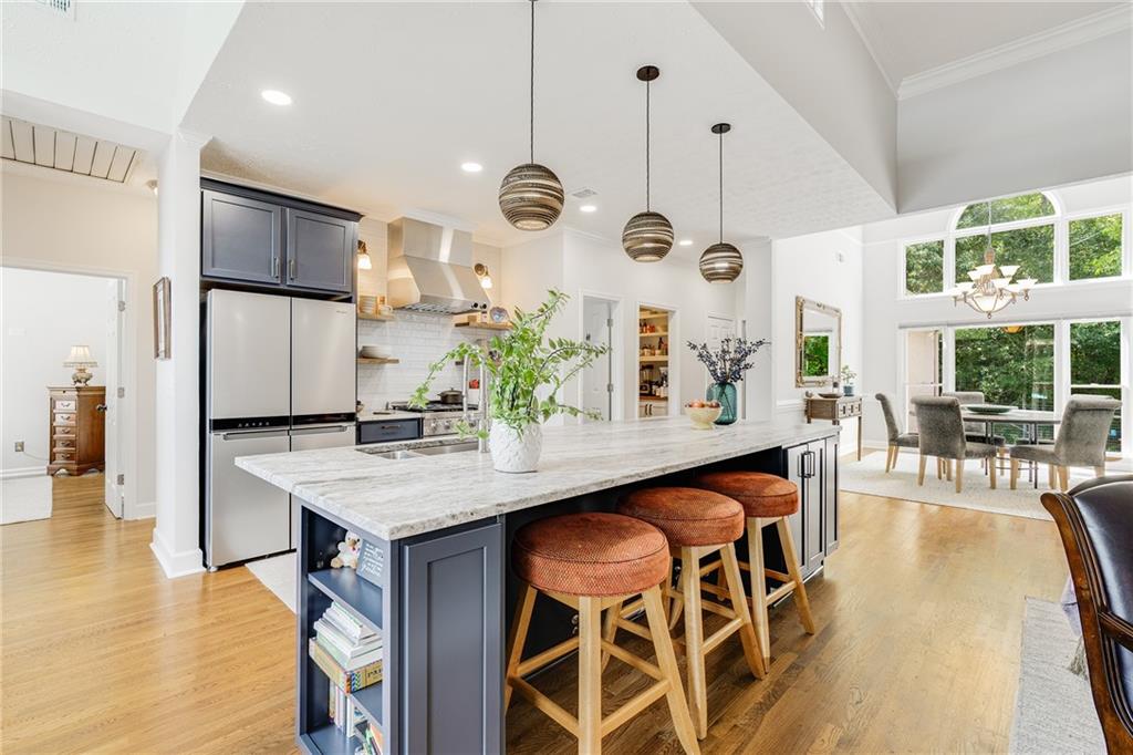 1621 La Fayette Drive