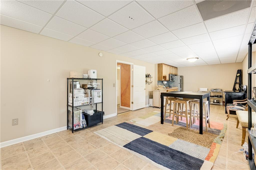 1621 La Fayette Drive