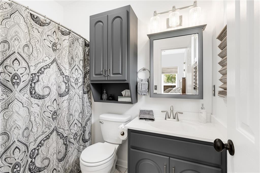 1621 La Fayette Drive