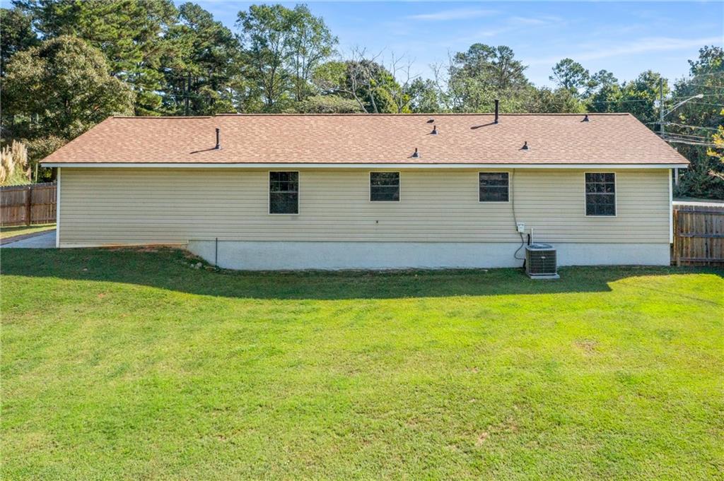 1141 Holly Hills Drive SW