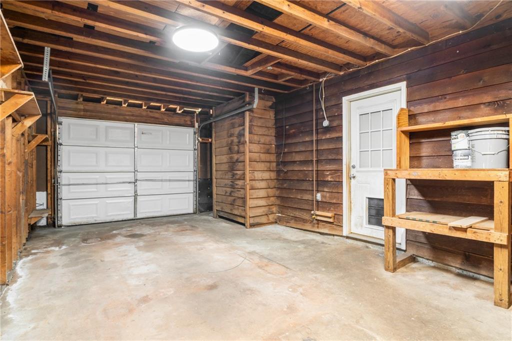 1141 Holly Hills Drive SW