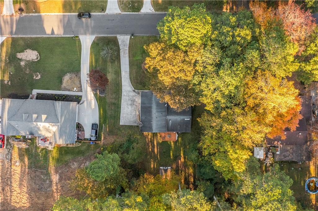 2252 Valley Creek Circle