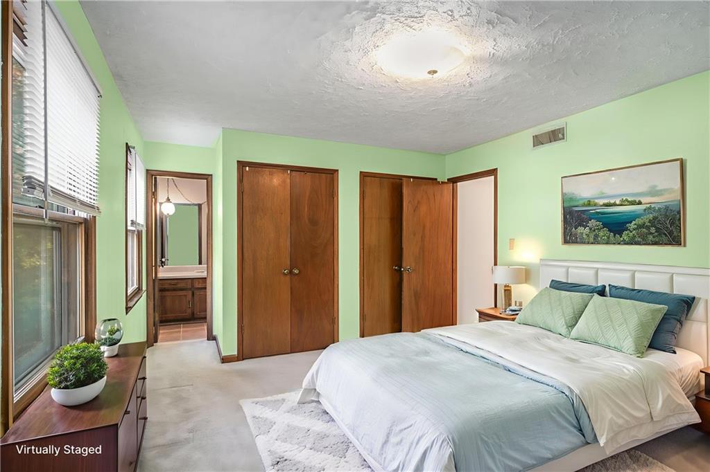 2252 Valley Creek Circle