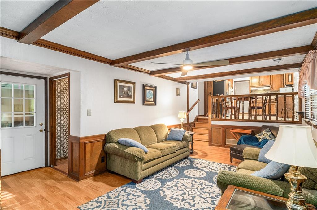 2252 Valley Creek Circle