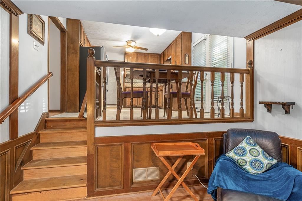 2252 Valley Creek Circle