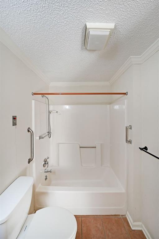 1800 Clairmont Lk Unit A326