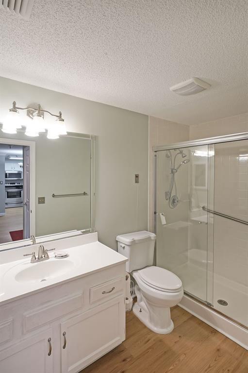 1800 Clairmont Lake Unit A313