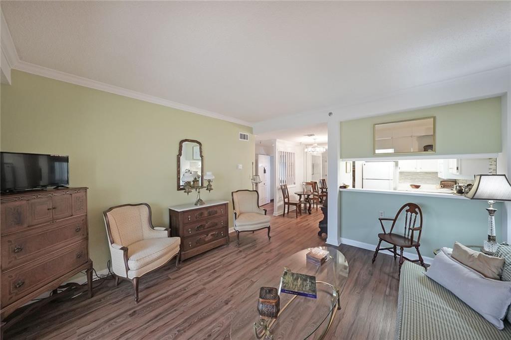 1800 Clairmont Lake Unit A522