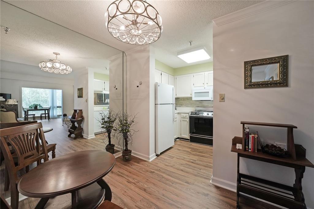 1800 Clairmont Lake Unit A522