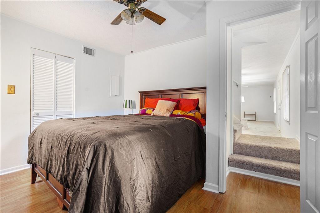 1883 Suwanee Terrace NW