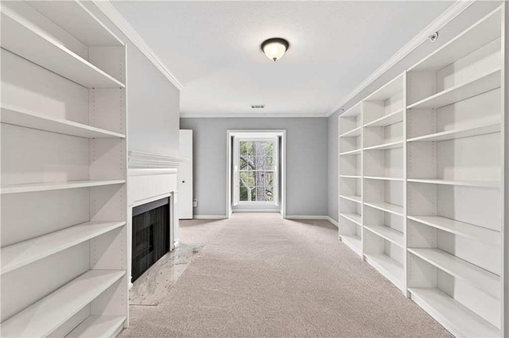 27405 Plantation Drive NE