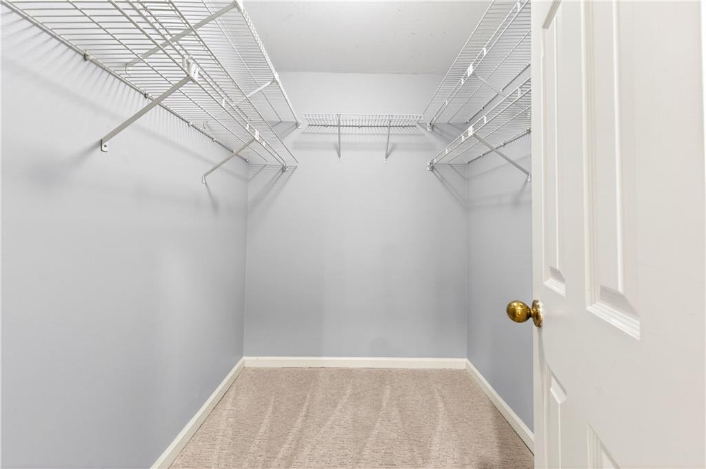 27405 Plantation Drive NE