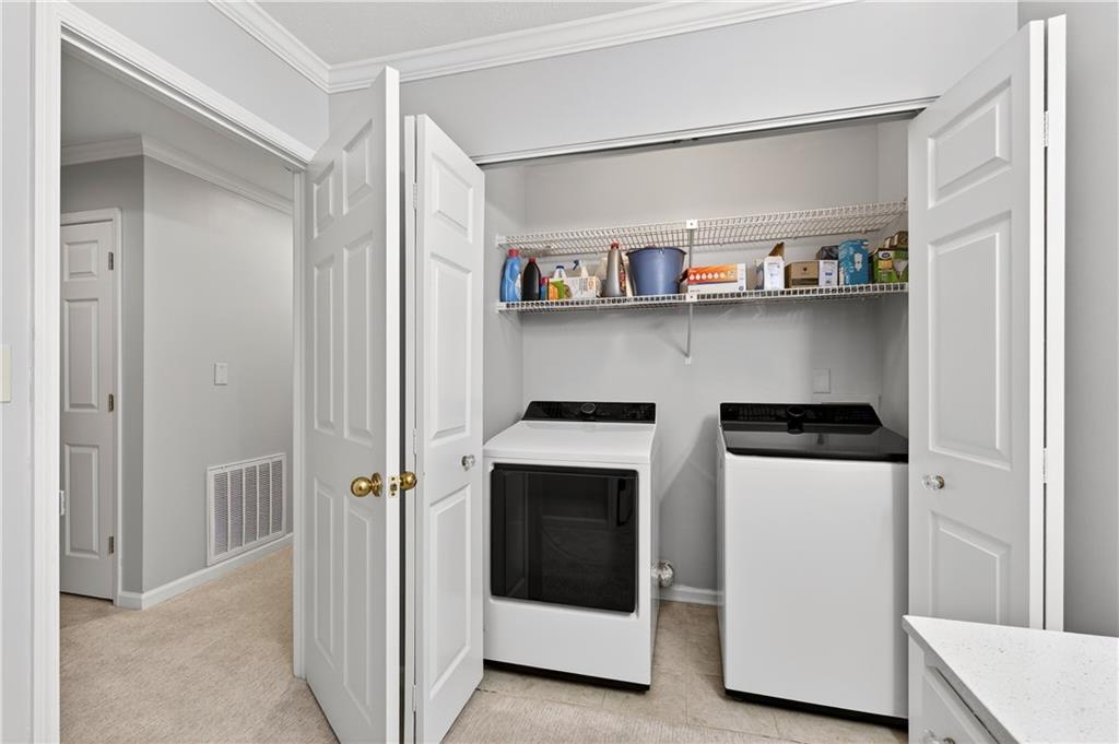 27405 Plantation Drive NE