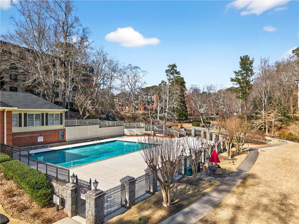 27405 Plantation Drive NE