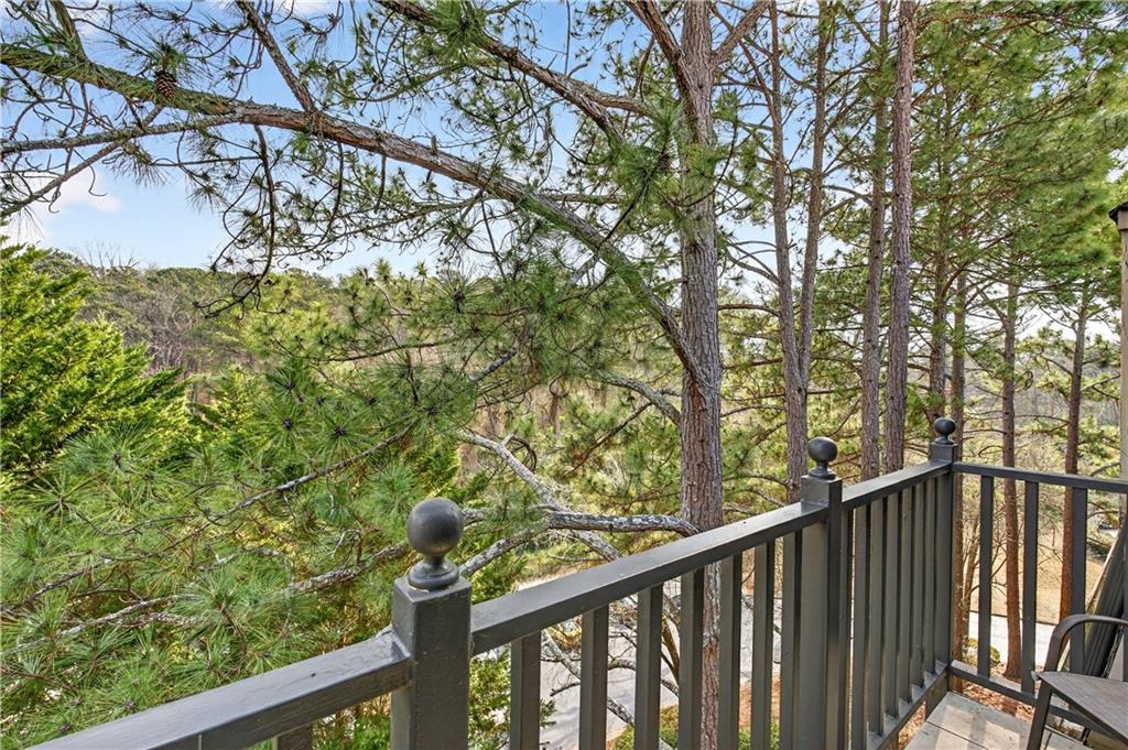 27405 Plantation Drive NE