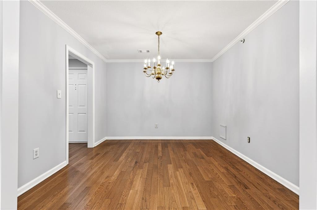 27405 Plantation Drive NE