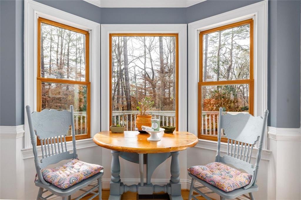 2086 Mountain Creek Court