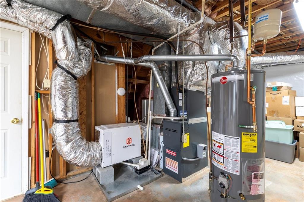 2086 Mountain Creek Court