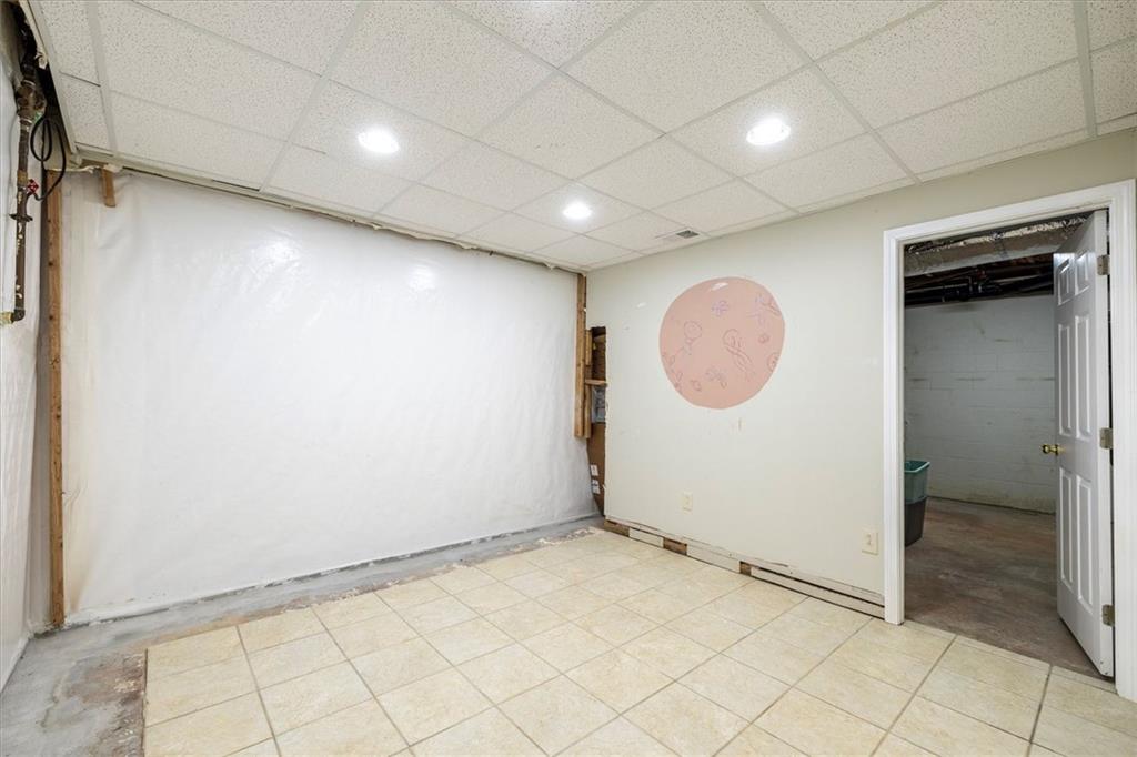 2086 Mountain Creek Court