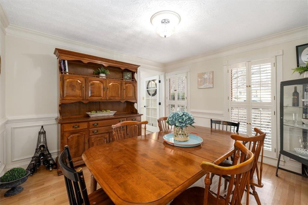 2086 Mountain Creek Court