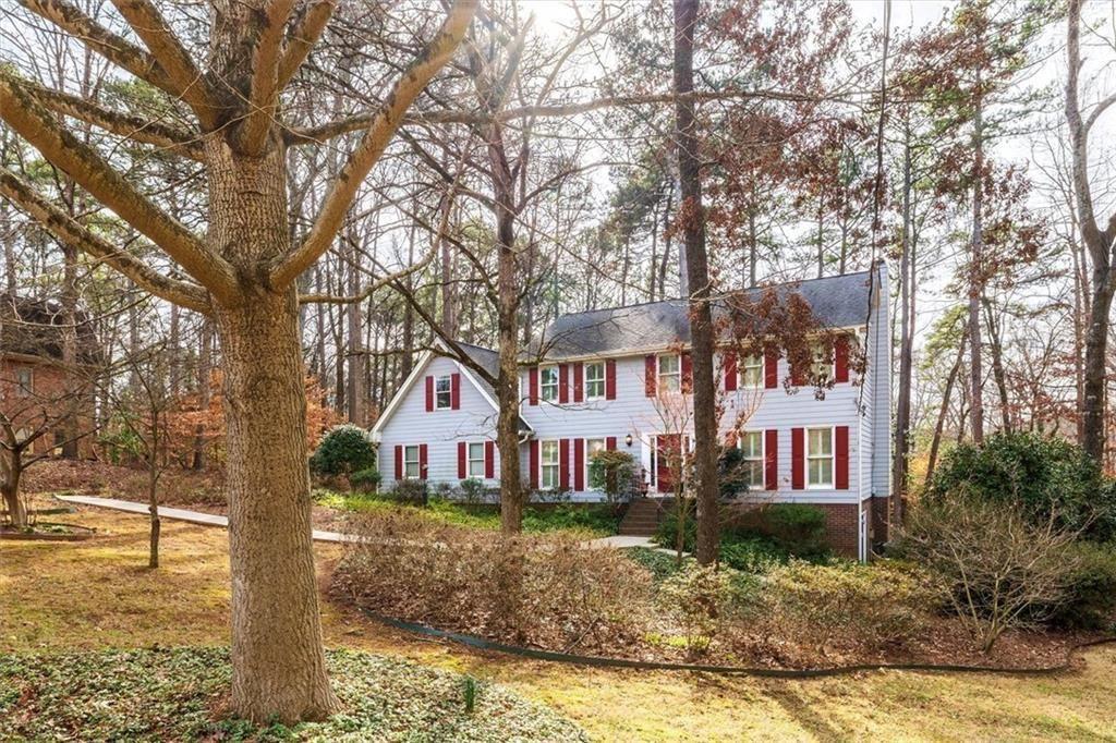 2086 Mountain Creek Court