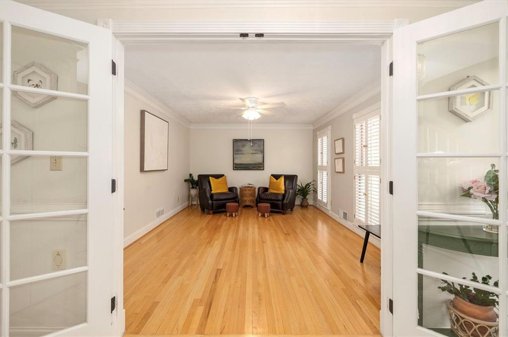 2086 Mountain Creek Court