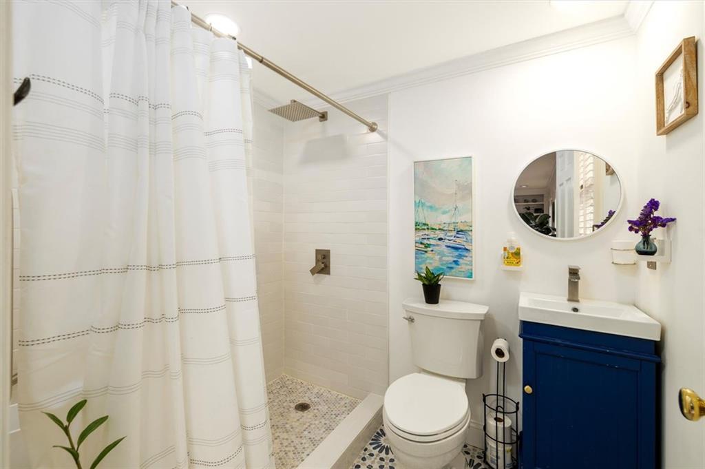 2086 Mountain Creek Court