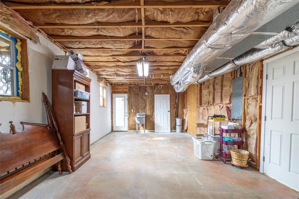 2086 Mountain Creek Court