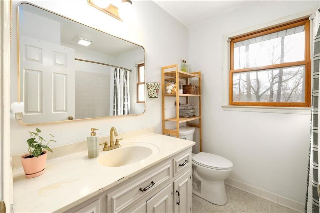 2086 Mountain Creek Court