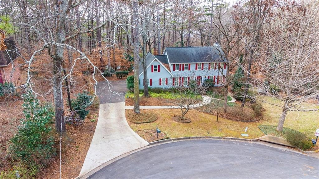 2086 Mountain Creek Court