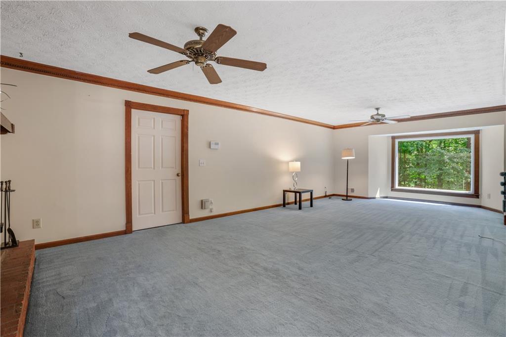 6268 Old Stone Mountain Rd